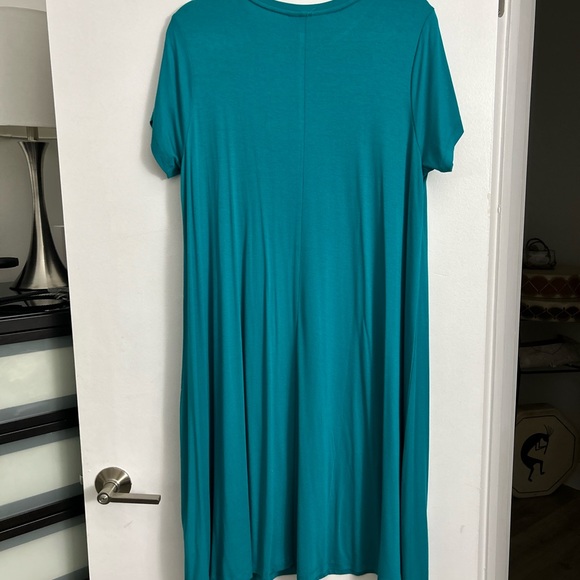 Green Dress - Picture 3 of 3